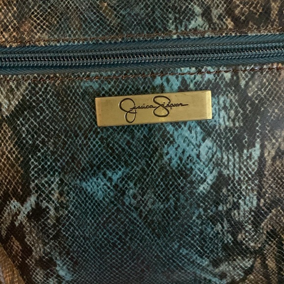 🤎JESSICA SIMPSON PURSE💚 - Picture 3 of 6